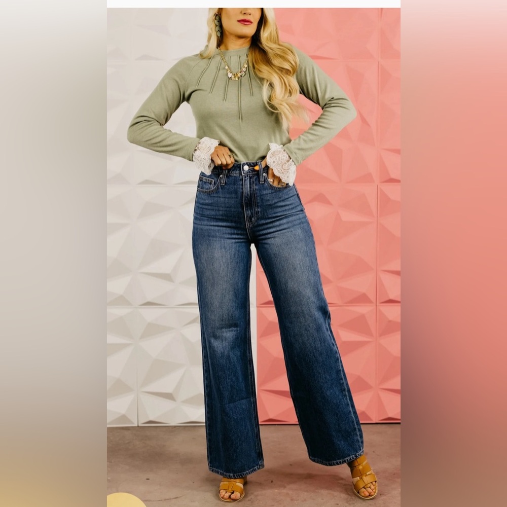 High waisted wide leg jeans